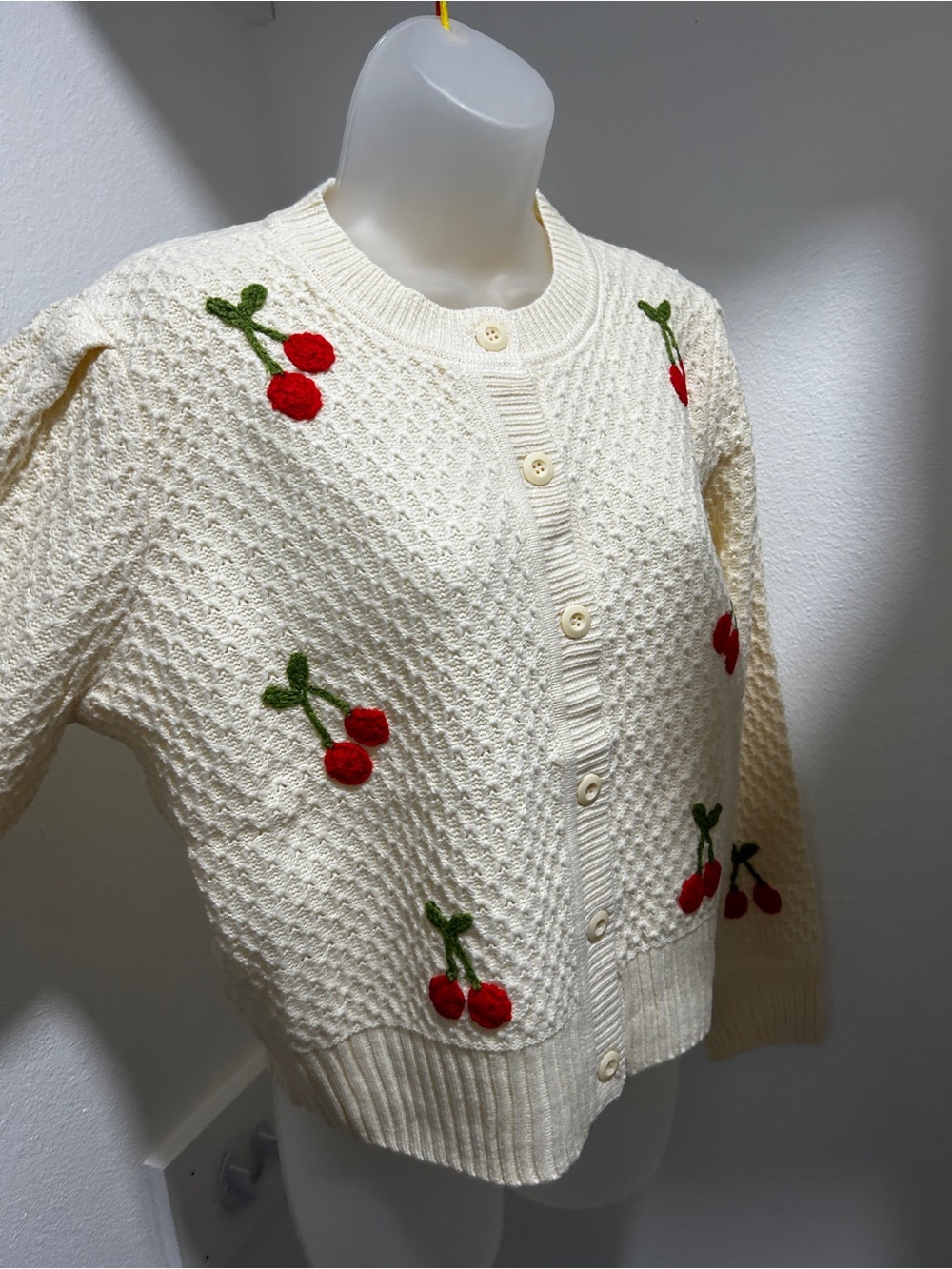 Blu Pepper Cherry 🍒 embroidered Cardigan. L